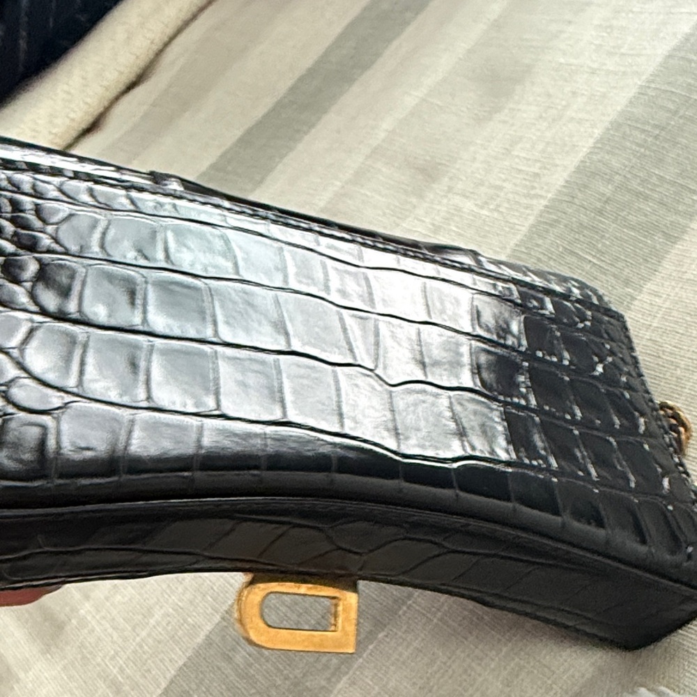 Balenciaga Black Croc-Embossed Clutch with Gold Accent - Picture 4 of 7